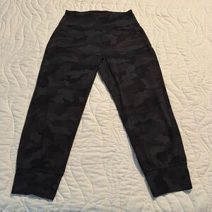 Lululemon Align Jogger Crops Size 6